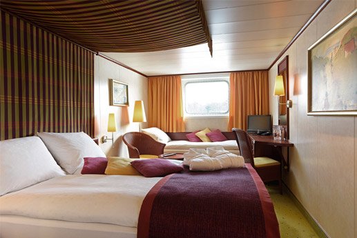 Cabin Cabin
