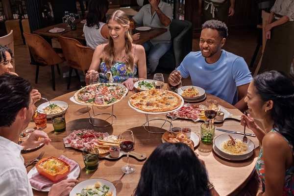 Giovannis Italian Kitchen 