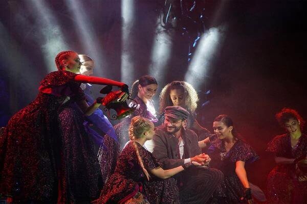 Entertainment & Nightlife