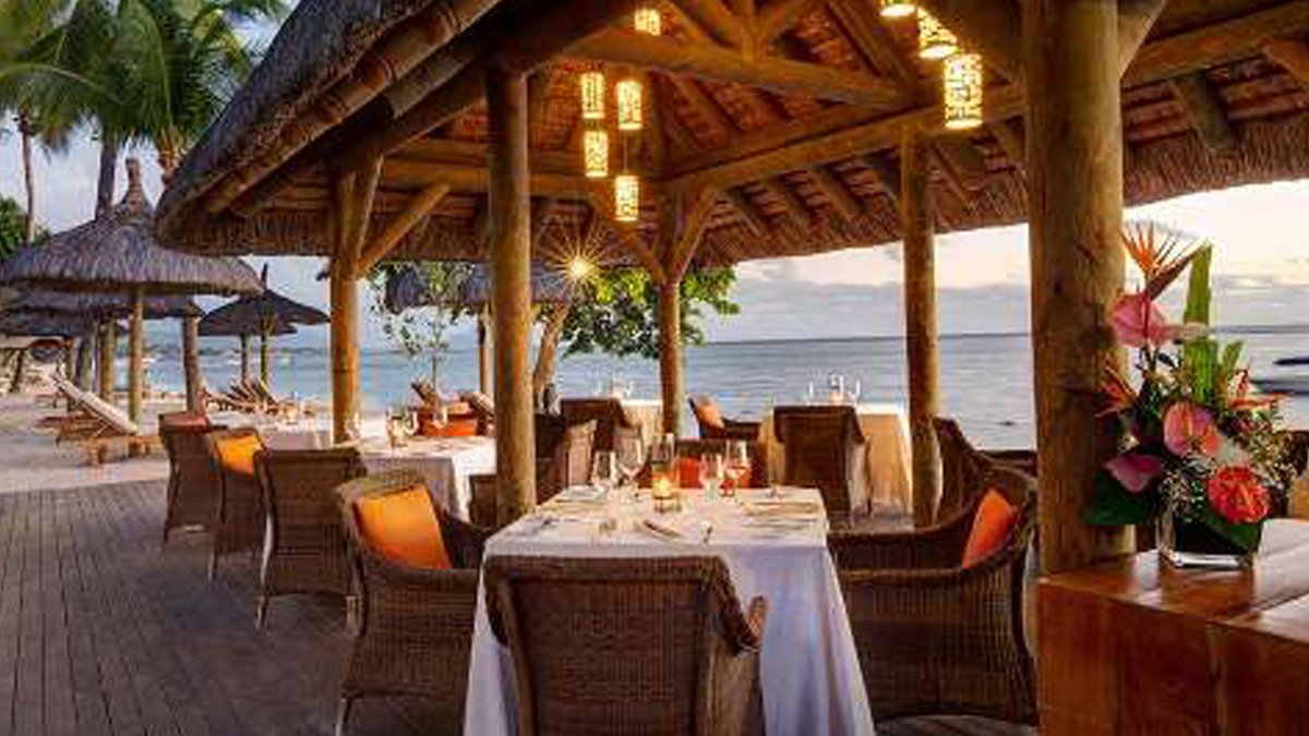 Explore Hotel Hilton Mauritius Resort And Spa
