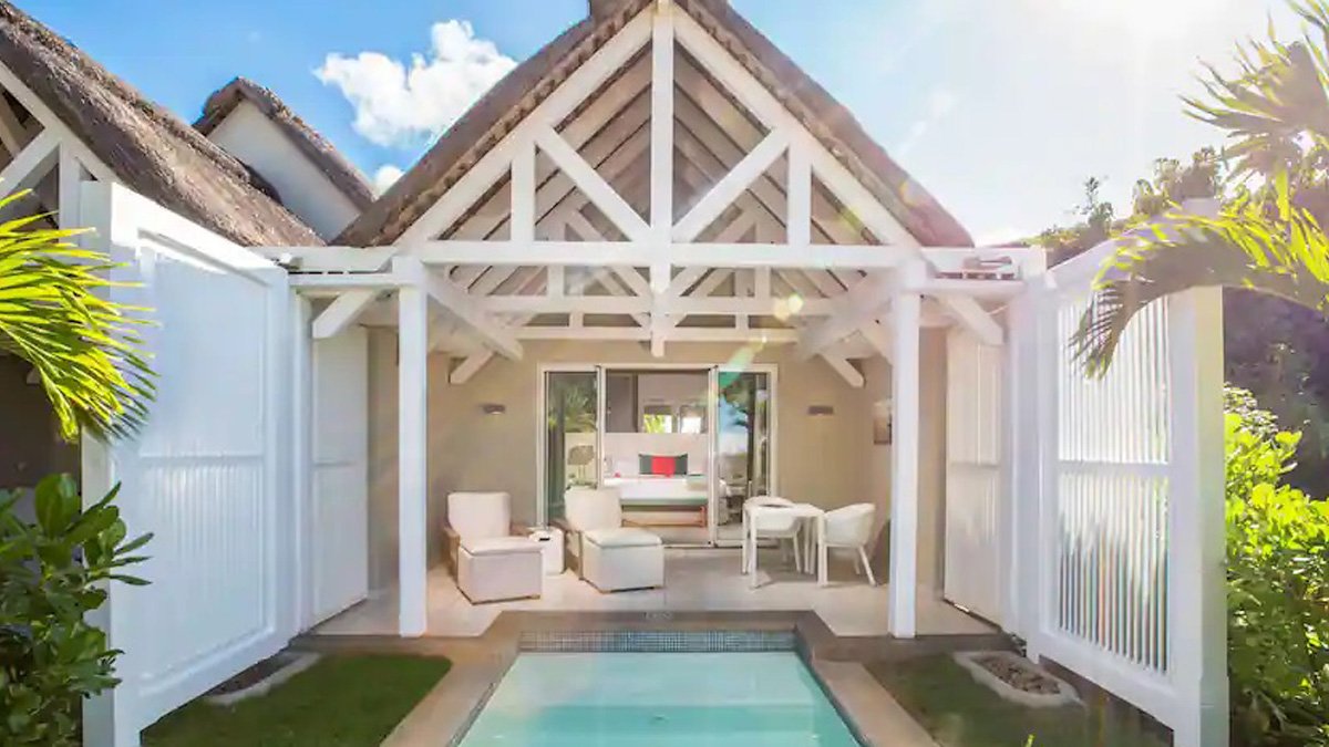 Explore Hotel Radissson Blu Azuri Resort And Spa