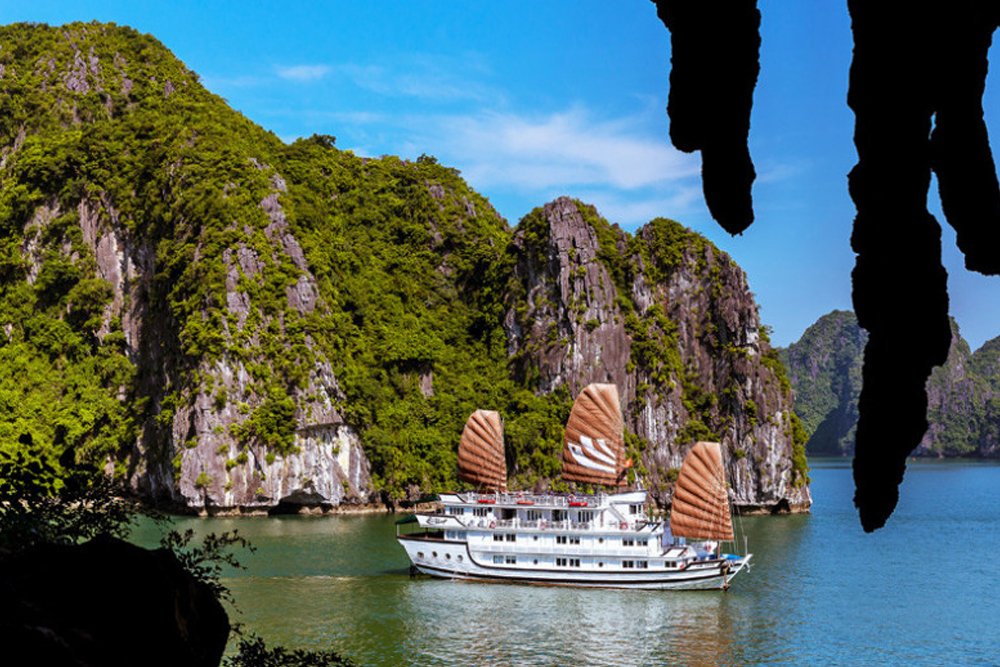 Explore Vietnam Cambodia Tour